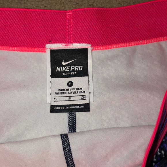 Nike pros leggings - Picture 3 of 4